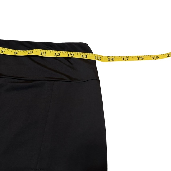 WHITE FOX Act Brand New Black Mini Skort Size Medium - Picture 7 of 8